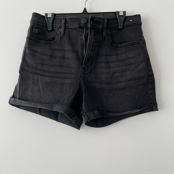 Calvin Klein Black Jean Shorts - size 28 - Picture 6 of 12